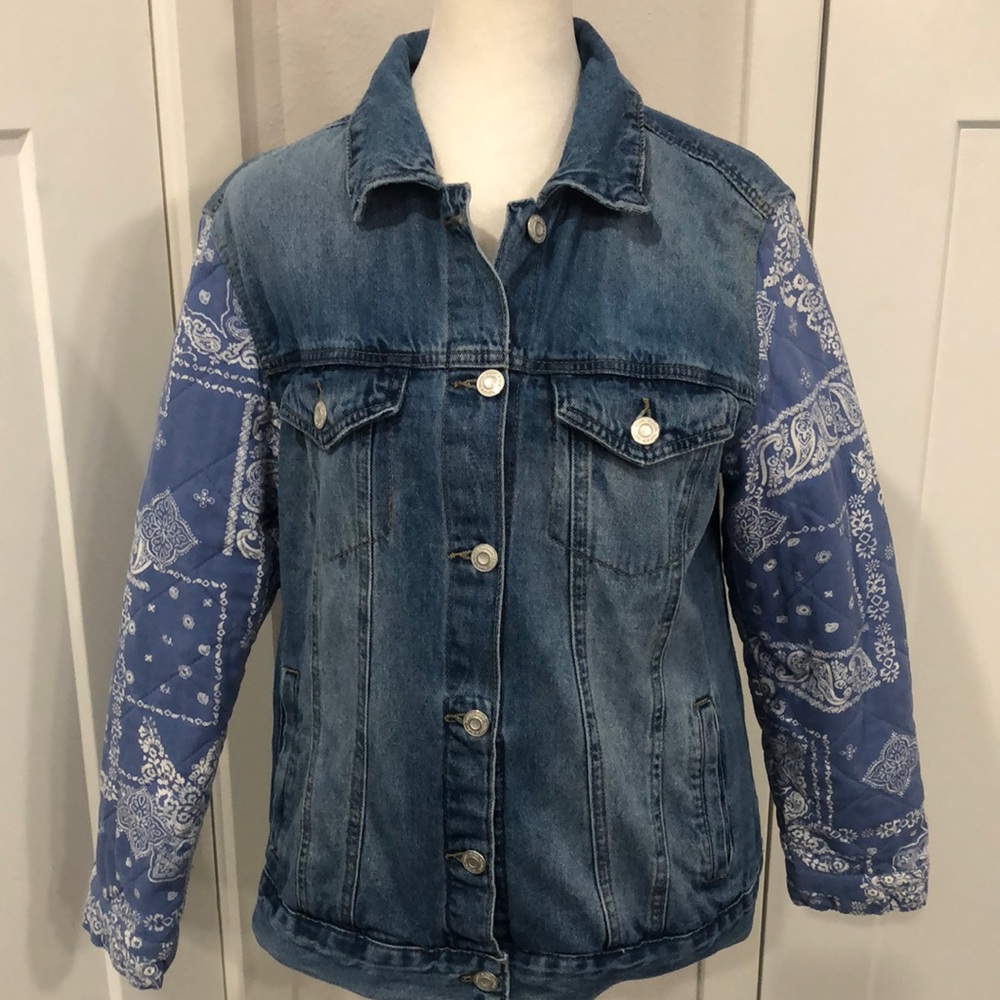 Kenzie Women’s Jean jacket Size S. Denim , Biker ,Casual , Classic Capsule
